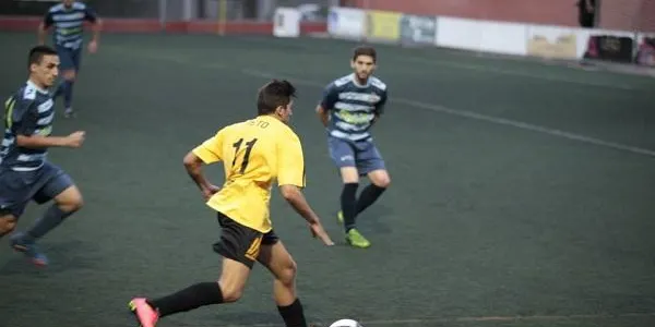 Un gol a les acaballes del partit deixa al camp del Valls els tres punts que buscava el CE Altafulla