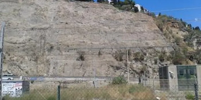 Acaben els treballs per reforçar la seguretat a la Penya del Cementiri