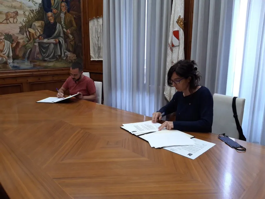 L’Ajuntament de Valls signa convenis de col·laboració amb Passabarret i Cossetània