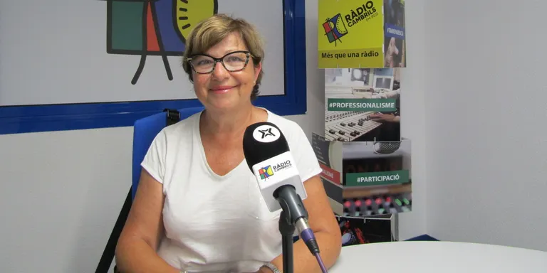 Montse Pujals: “Vam començar venent vetes i fils i ara el nostre estoc era bàsicament de llenceria”