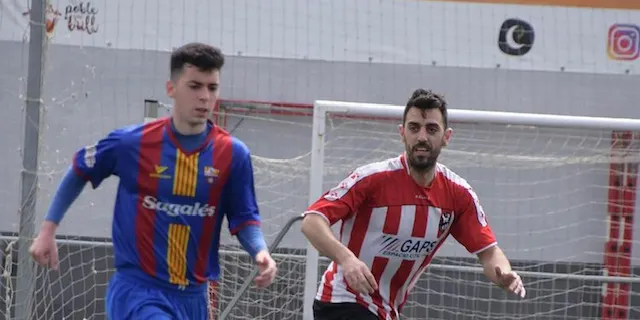 El Club Futbol Caldes allarga la ratxa de victòries i ja en porta tres, l’última aquest dissabte contra el Tibidabo Torre Romeu, per 2-1