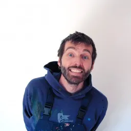 Entrevistes de la Justa del 15/4/2021 — Joan Turu presenta “Etiquetes”: el poder de les paraules, la lectura d’imatges i la riquesa de la diversitat - episode art