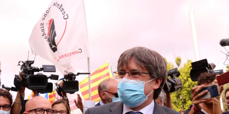 El tribunal de Sàsser deixa en suspens el procediment de l'euroordre contra Puigdemont a l'espera de Luxemburg