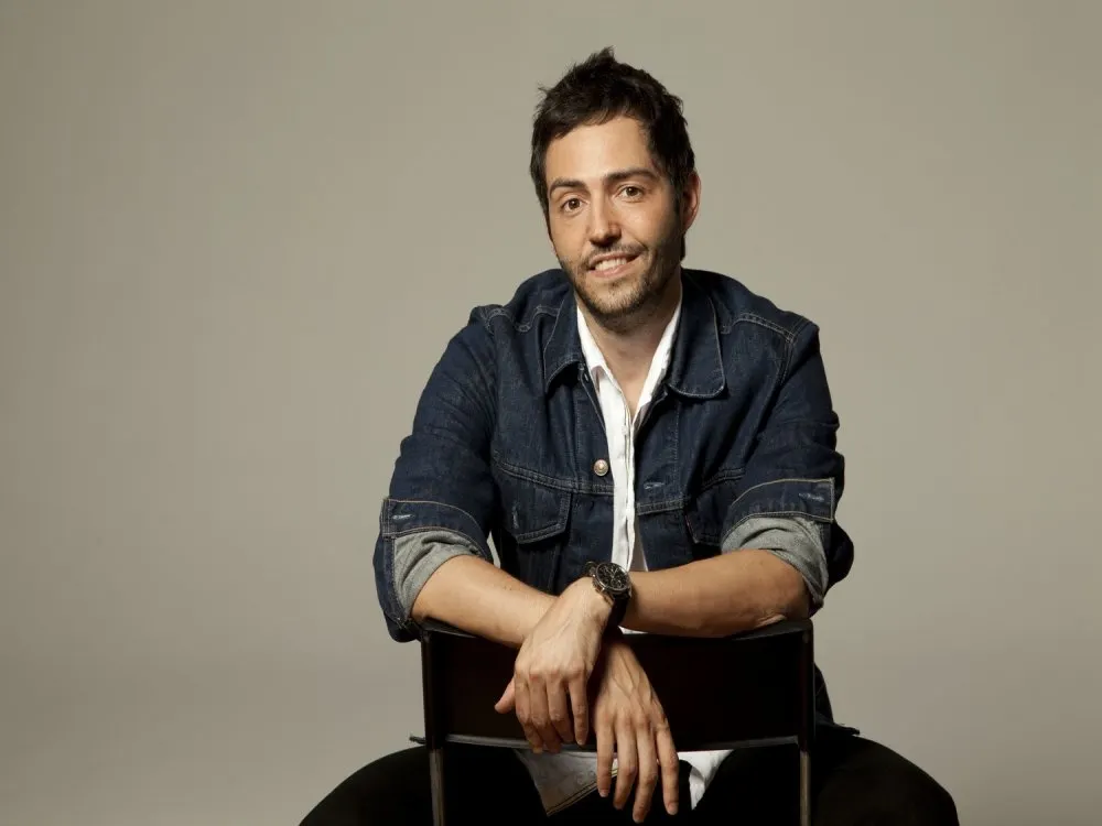 Us convidem a veure David Guapo aquest dissabte La Sala