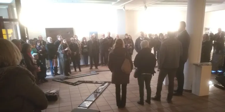 Lo Pardal acull la mostra 'Plom-Plata. Salvem la cultura' de Nora Ancarola