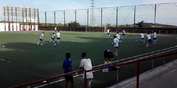L’Atlètic Roda de Barà s’emporta el primer derbi del curs davant el Torredembarra