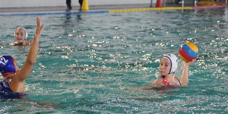 El waterpolo femení és l’últim en posar-se en marxa
