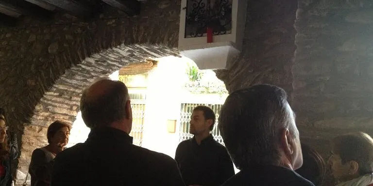 Una cinquantena de persones s'interessen per la ruta 'Parlant d'història de la Seu'