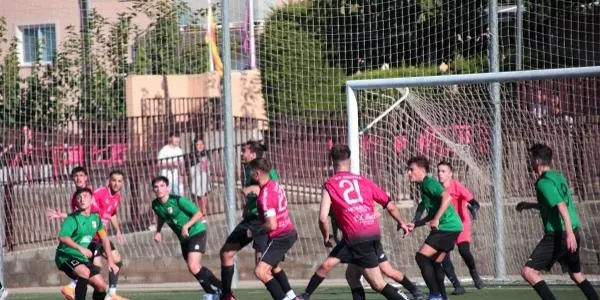 El Creixell torna a caure amb honor davant el Valls ‘B’ (3-1)