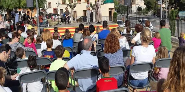 La força d'un destí, de Martí Gironell i Las hijas del Capitán, de María Dueñas, els llibres més venuts per Sant Jordi a Altafulla