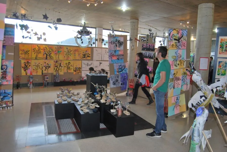 El Taller d'Art atura les seves classes i treballa per recuperar-les abans de l'estiu