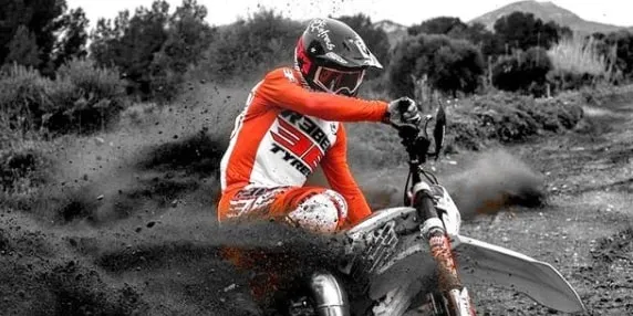 Iván Cervantes aconsegueix una doble victòria al Campionat de Catalunya de motrocròs