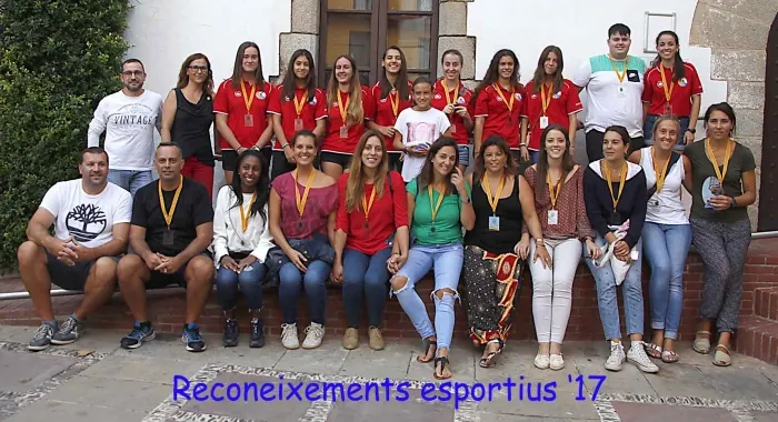 Totes les esportistes premiades ahir (foto: Xavi Salbanyà )
