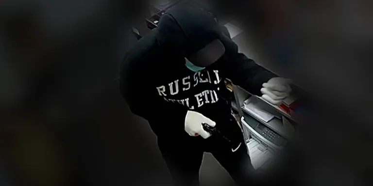 Ingressa a presó un home per dos robatoris a punta de pistola en establiments de Constantí i El Morell