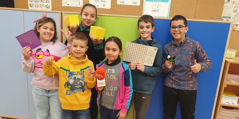 Els alumnes de l'escola Sant Jordi aprenen matemàtiques d'una manera divertida