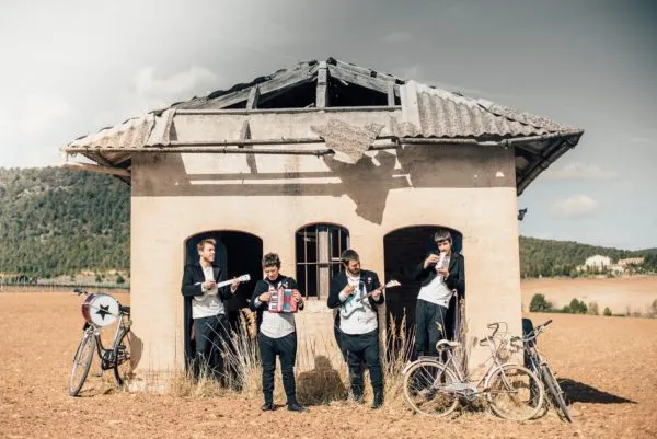 El Teatre Principal ballarà al ritme dels instruments de joguina