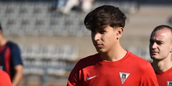 El Roda de Berà goleja al Vista Alegre i evita el descens directe (4-2)