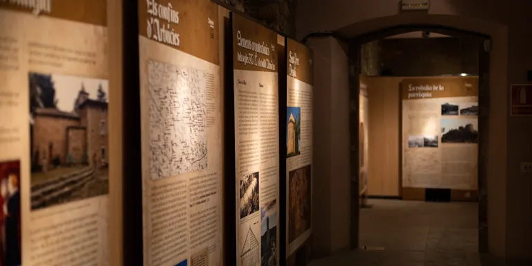 Cloenda de l’exposició que commemora els 1.100 anys de la creació de la parròquia de Sant Quirze i Santa Julita d’Arbúcies