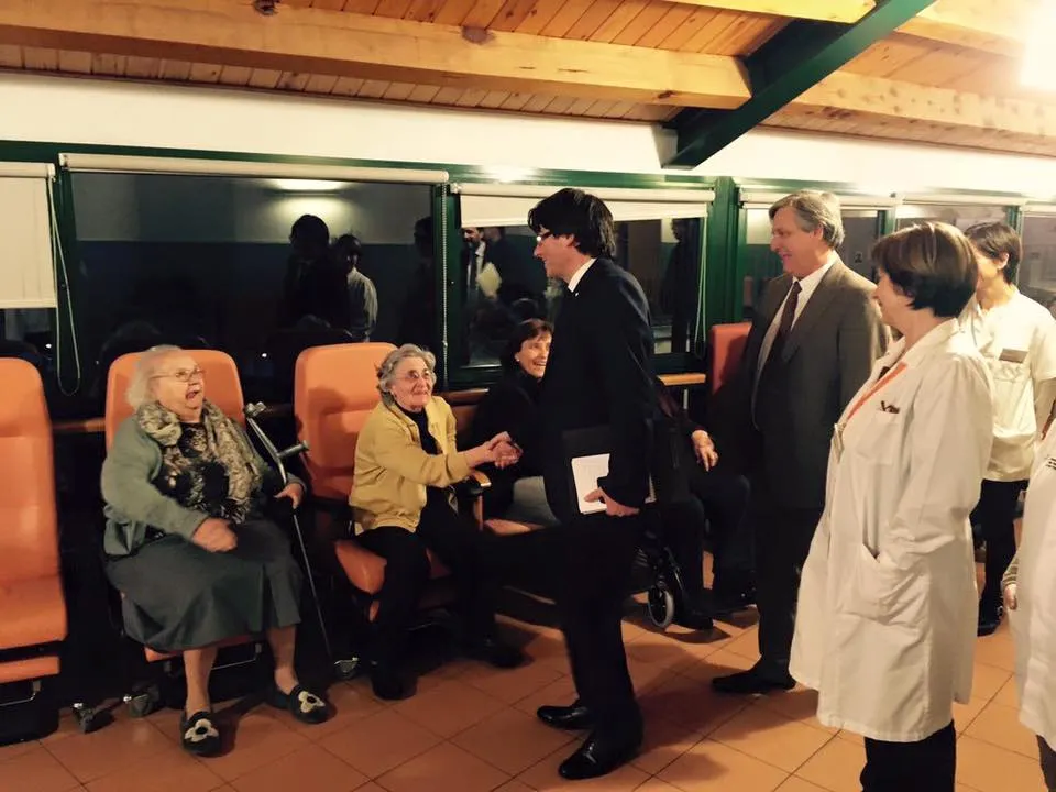 Carles Puigdemont va visitar el Sant Hospital (Foto: Fundació Sant Hospital)