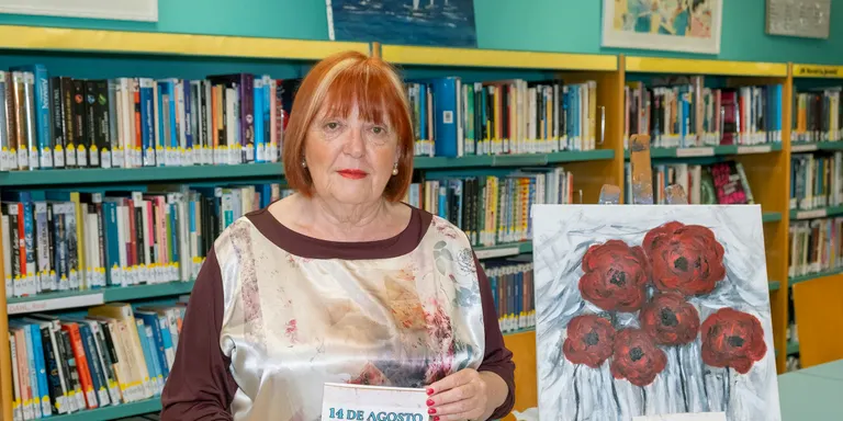 Es presenta "14 de agosto", el primer poemari de l’escriptora local Fernanda Muñoz