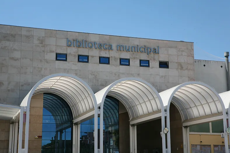 La Biblioteca ha publicat ja l'agenda d'activitats pel mes de novembre