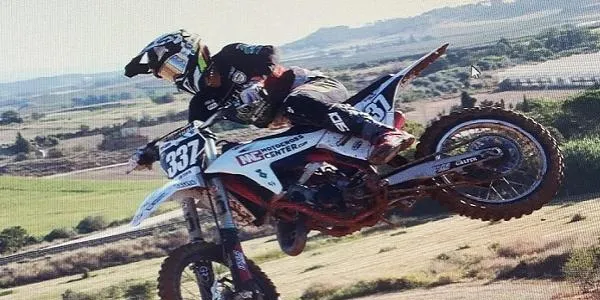 El catllarenc Bruno Miró s’imposa en les dues curses de la penúltima prova del Campionat de Catalunya de Motocròs