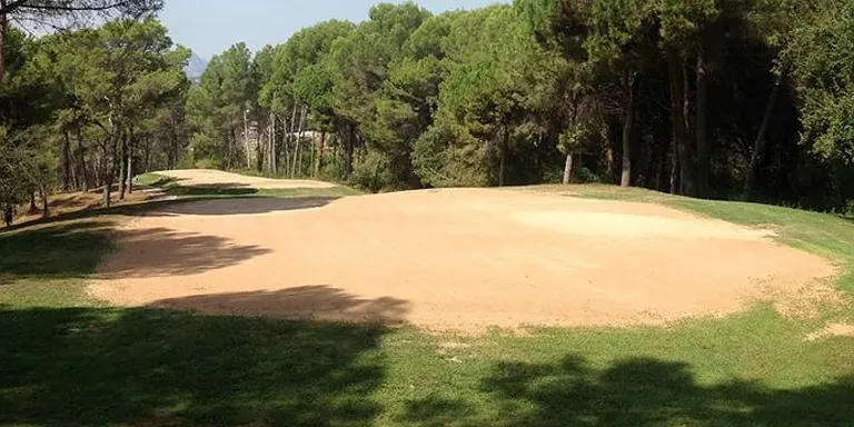 Tancat provisionalment el Camp de Golf Can Sant Joan per presumptes irregularitats