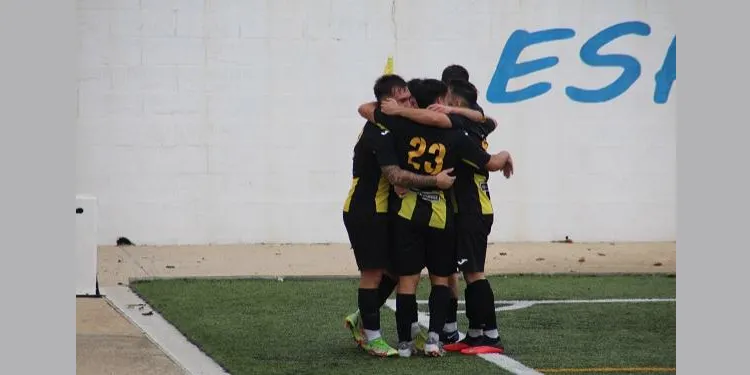 El CE Altafulla inicia la segona volta amb un punt valuós al camp del Vallmoll (2-2)