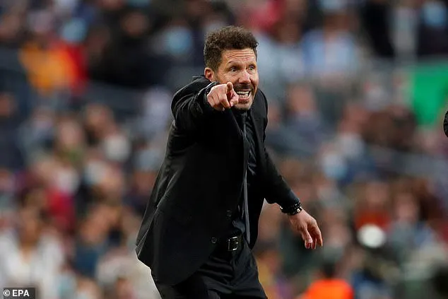 POLÈMICA / Simeone protagonitza l'anècdota del partit