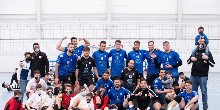 El Club Voleibol Utrera, a la búsqueda de un patrocinador que le permita llevar el nombre de la ciudad por toda España