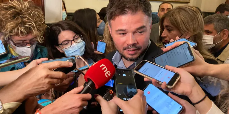 Rufián diu que el CNI reconeix part del 'Catalangate' però que sosté que va ser amb autorització judicial