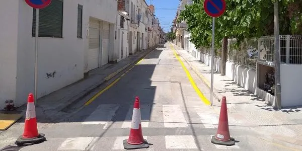 L’Ajuntament d’Altafulla elimina les places d’aparcament del carrer Pescadors per guanyar en seguretat per a vianants i vehicles