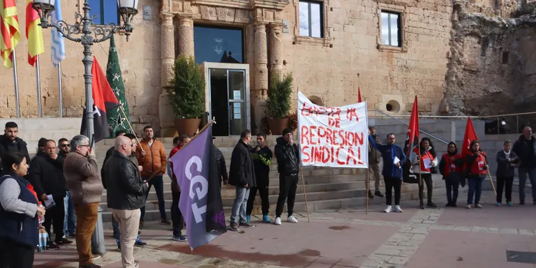 L’empresa de residus i treballadors continuen sense acord