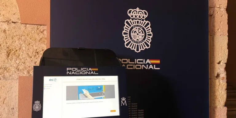 Torredembarra estrena un Punt d'Actualització del DNI electrònic