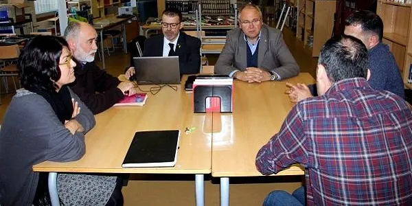 El director dels Serveis Territorials d'Ensenyament a Tarragona confirma la mitja jornada de professorat per a l’Institut d’Altafulla
