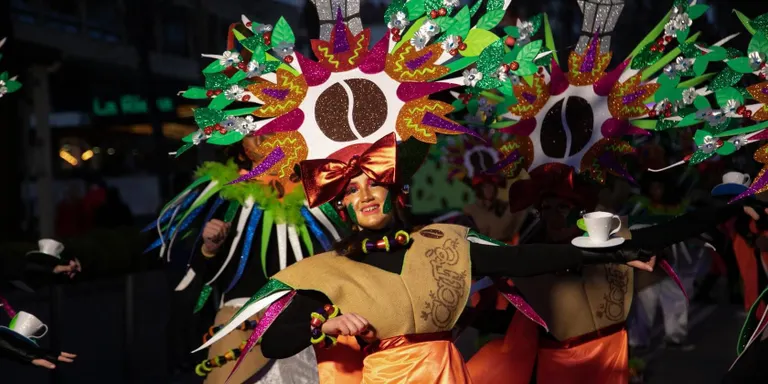 La Tribala guanya el primer premi a la Rua del Carnaval de Santa Cristina d'Aro