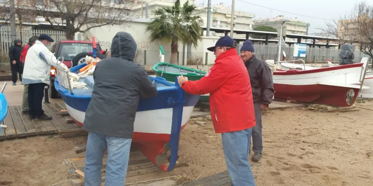 Preocupació entre els pescadors de la Confraria de Pineda davant la llevantada 'Glòria'