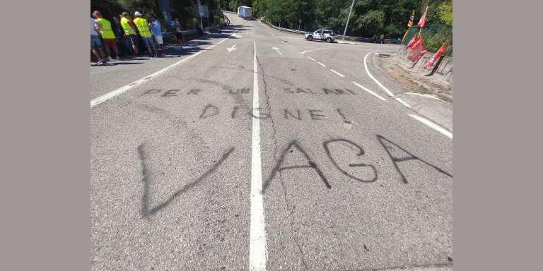 Tercer dia de vaga a Font-Vella amb pocs incidents, piquets informatius i lluny de l'acord