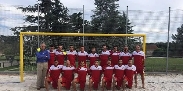 Els torrencs Llorenç Gómez, Adrián Frutos, i Eduard Suárez, concentrats amb la selecció espanyola de futbol platja al CAR de Sant Cugat