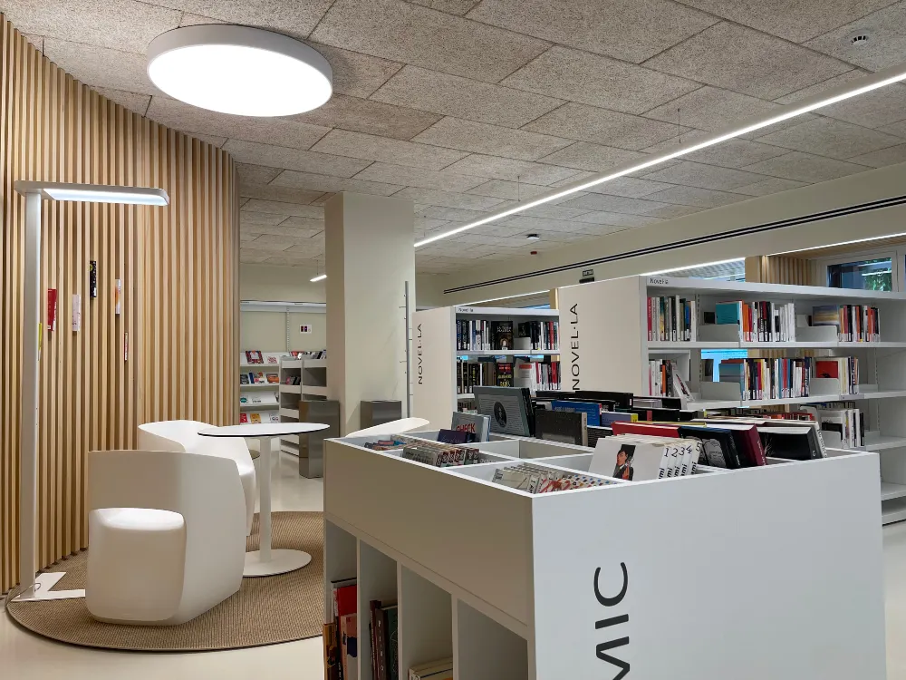 La Biblioteca Poblenou supera les 10.000 visites durant el seu primer trimestre