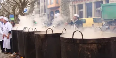 La Confraria de Sant Antoni, a punt per repartir 3.000 racions d'escudella