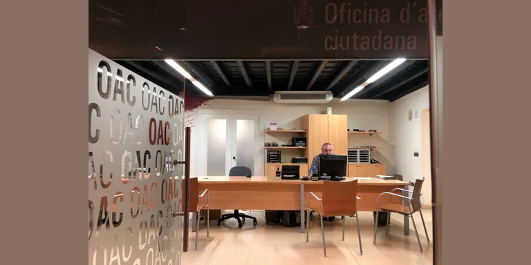Dimarts s'obren les reserves per renovar el DNI a Solsona durant la tardor