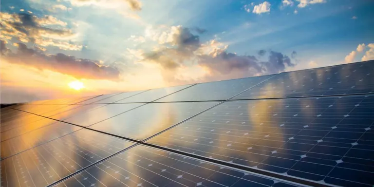 Electra Caldense gestionarà els contractes d'electricitat amb compensació d'excedents d'autoconsum per a 700 municipis de Barcelona, Girona i Tarragona