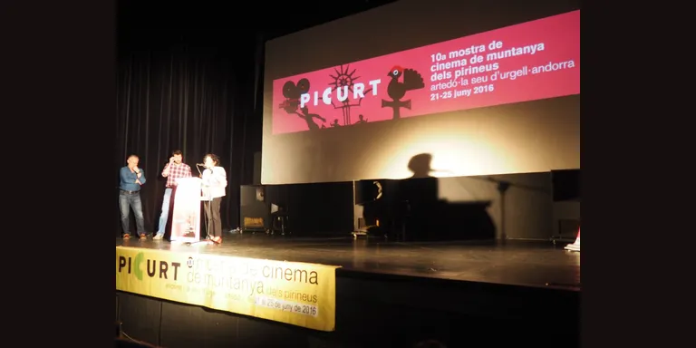 L'homenatge a Isasi-Isasmendi i la projecció de 'Tierra de todos' dóna el tret de sortida al Picurt