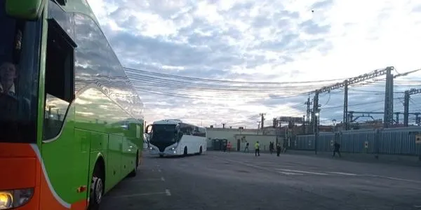 El Govern fa un balanç positiu del primer dia del pla de transport alternatiu als trens i assegura que ha funcionat "raonablement bé"