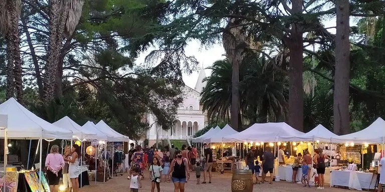 La segona edició del Samà Slow Market torna aquest agost amb més propostes i més dies