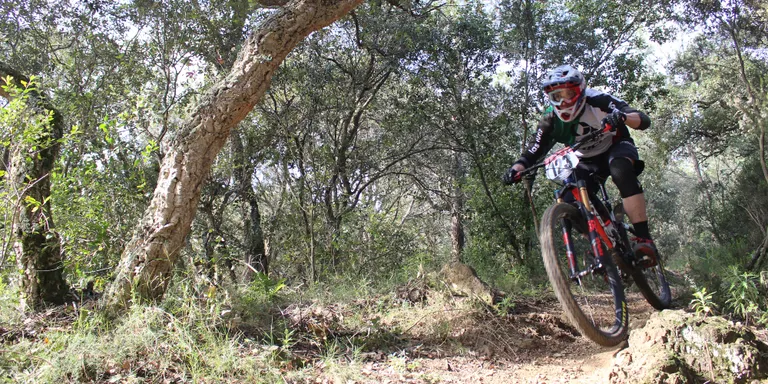 Èxit de la Pineda Rocs de bicicletes enduro, camí de convertir-se en una cursa de referència