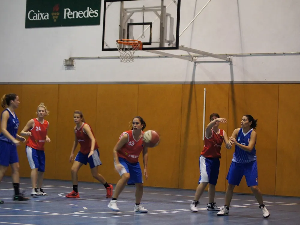 Imatge d'arxiu del CEB Sant Jordi - Roda de la primera volta