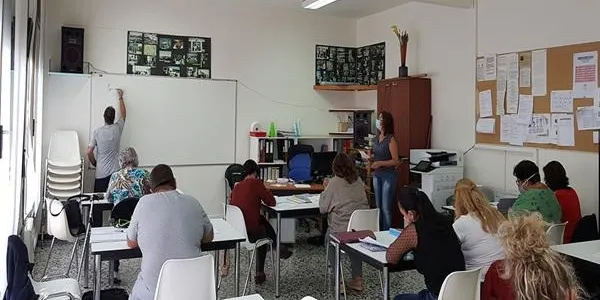 L’Escola d’Adults de Roda de Berà incorporarà un nou docent