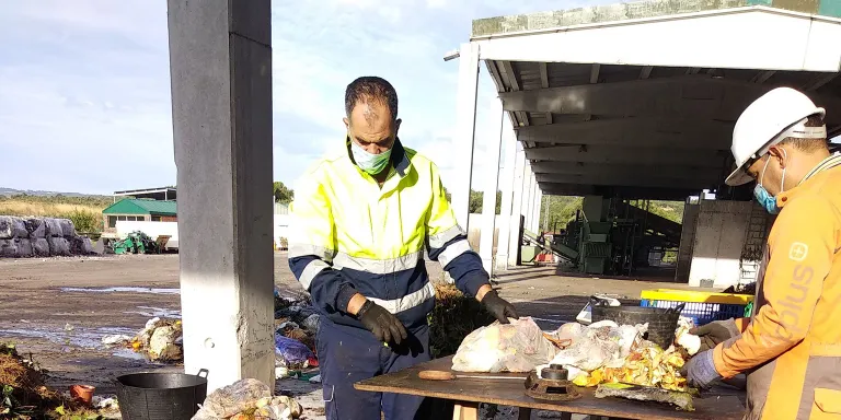 El porta a porta fa créixer el reciclatge al Pi de Sant Just un 58%
